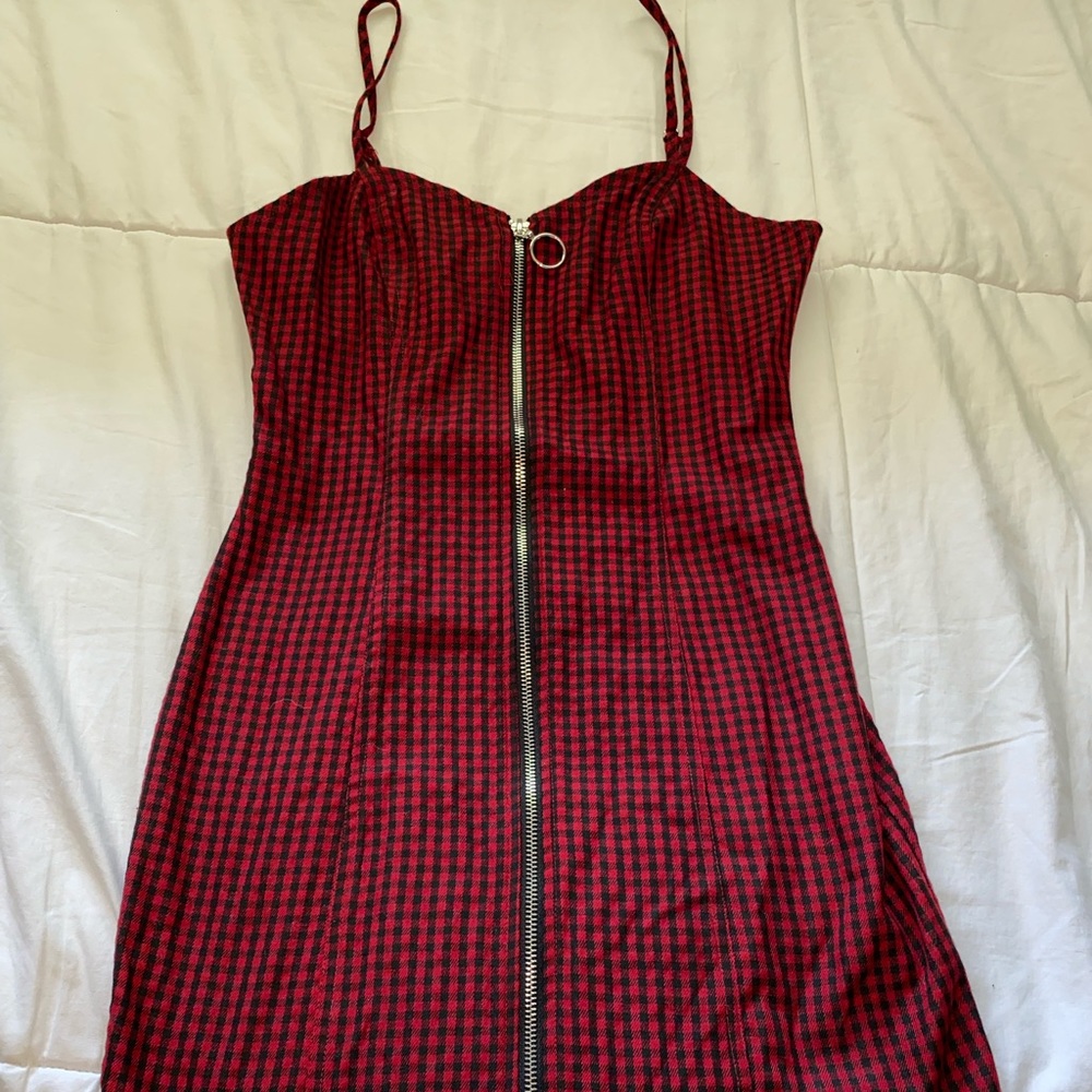 Plaid dress with silver zipper